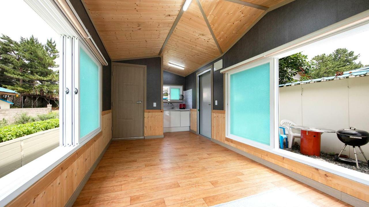 Samcheok Sol Beach Pension Exterior foto